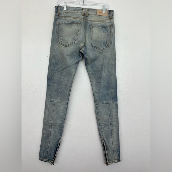 Golden | Distressed Skinny Jeans with Zippers - Picture 2 of 9